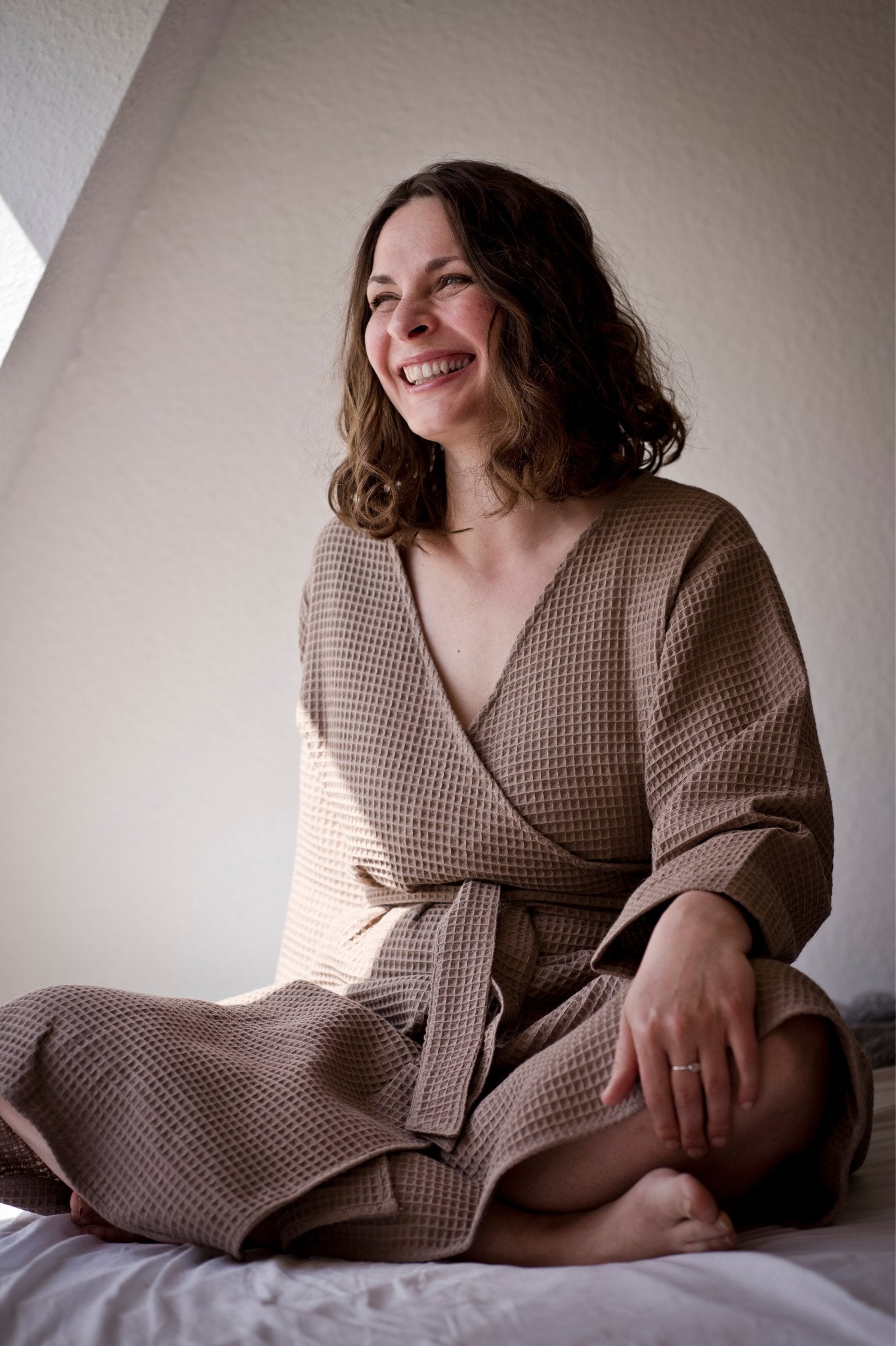 Kimono Morgenmantel MAYA Beige - Wolf Mothers