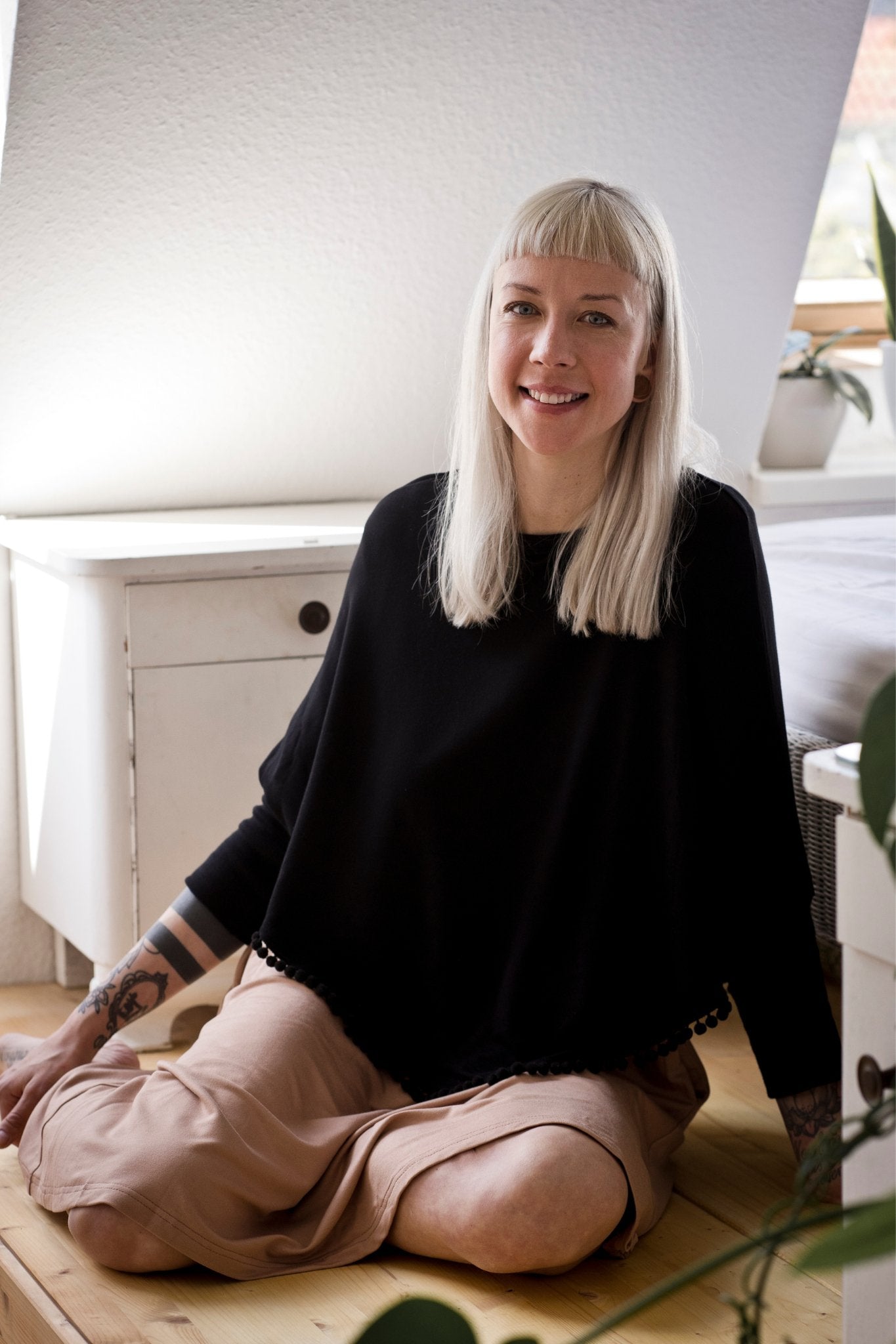 Poncho MARIE black - Wolf Mothers